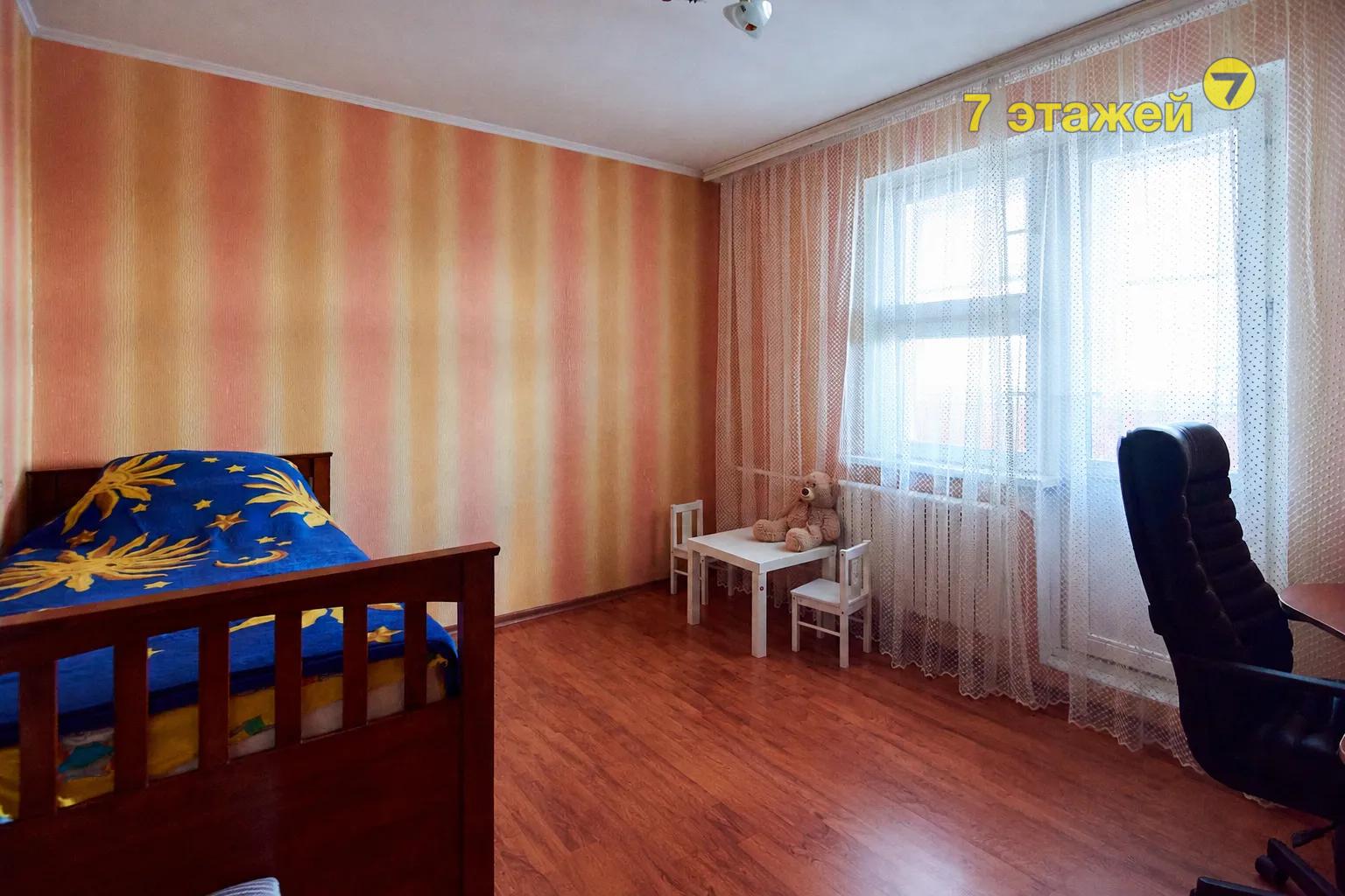  57.4м.кв., комнат 2, Минск (Голубева ул., 21)