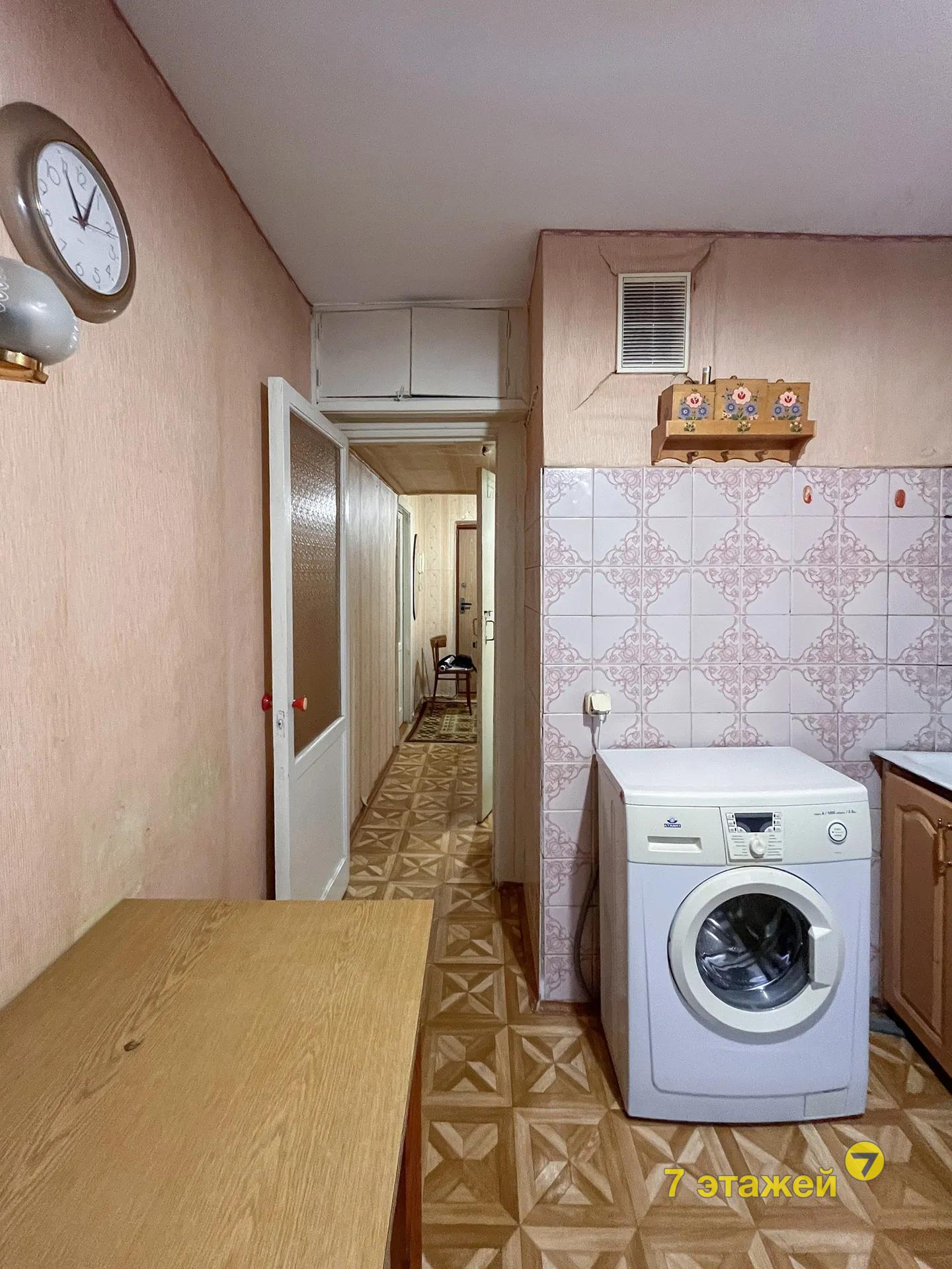 �����, ������� ��., �.54, 1-���. ��������, 2-����