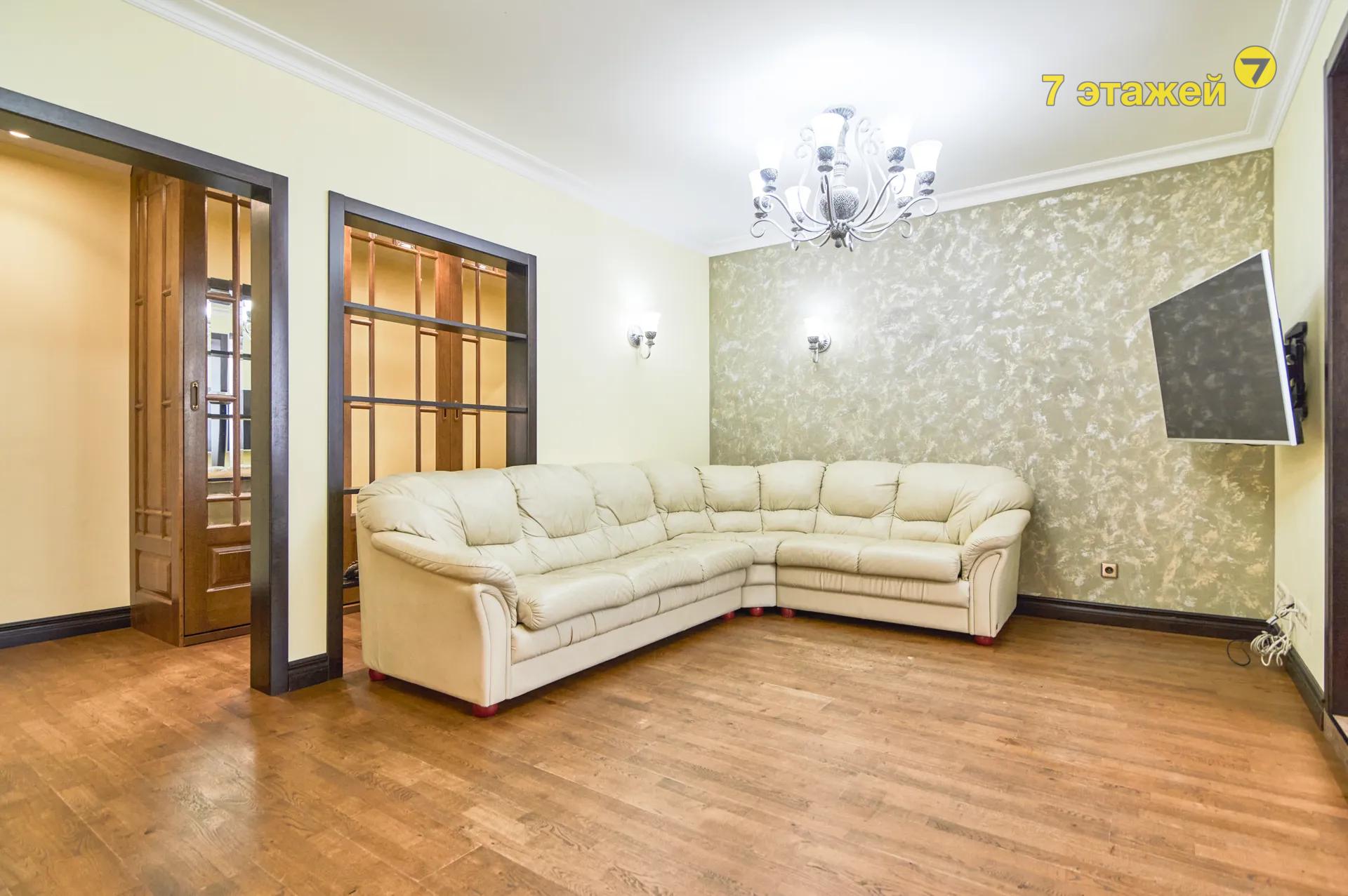 ������, ������ ��., �.5/�-�, 3-���. ��������, 7-����