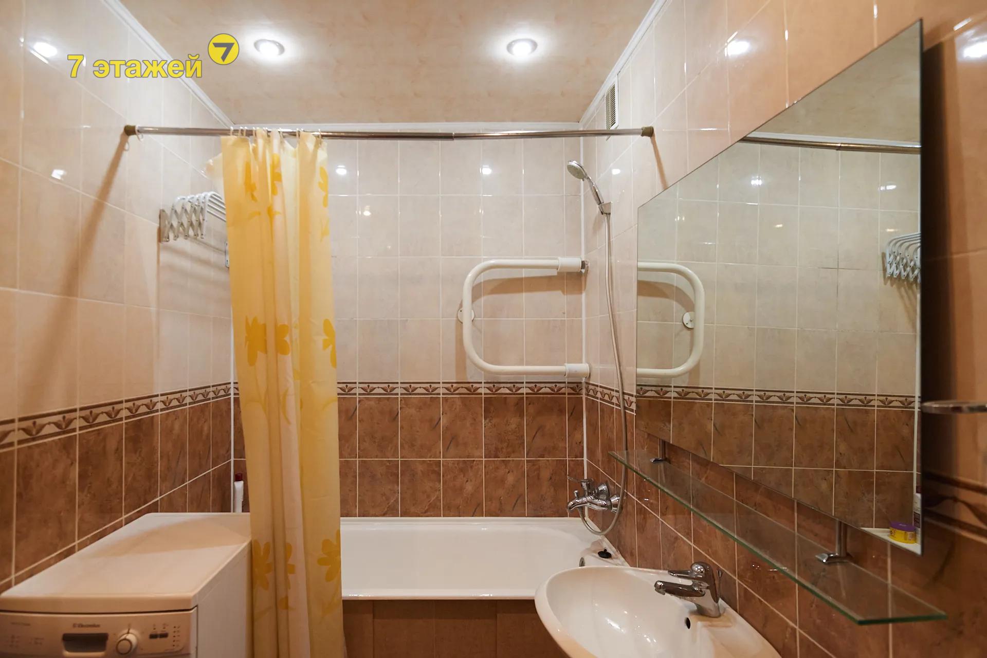  57.4м.кв., комнат 2, Минск (Голубева ул., 21)