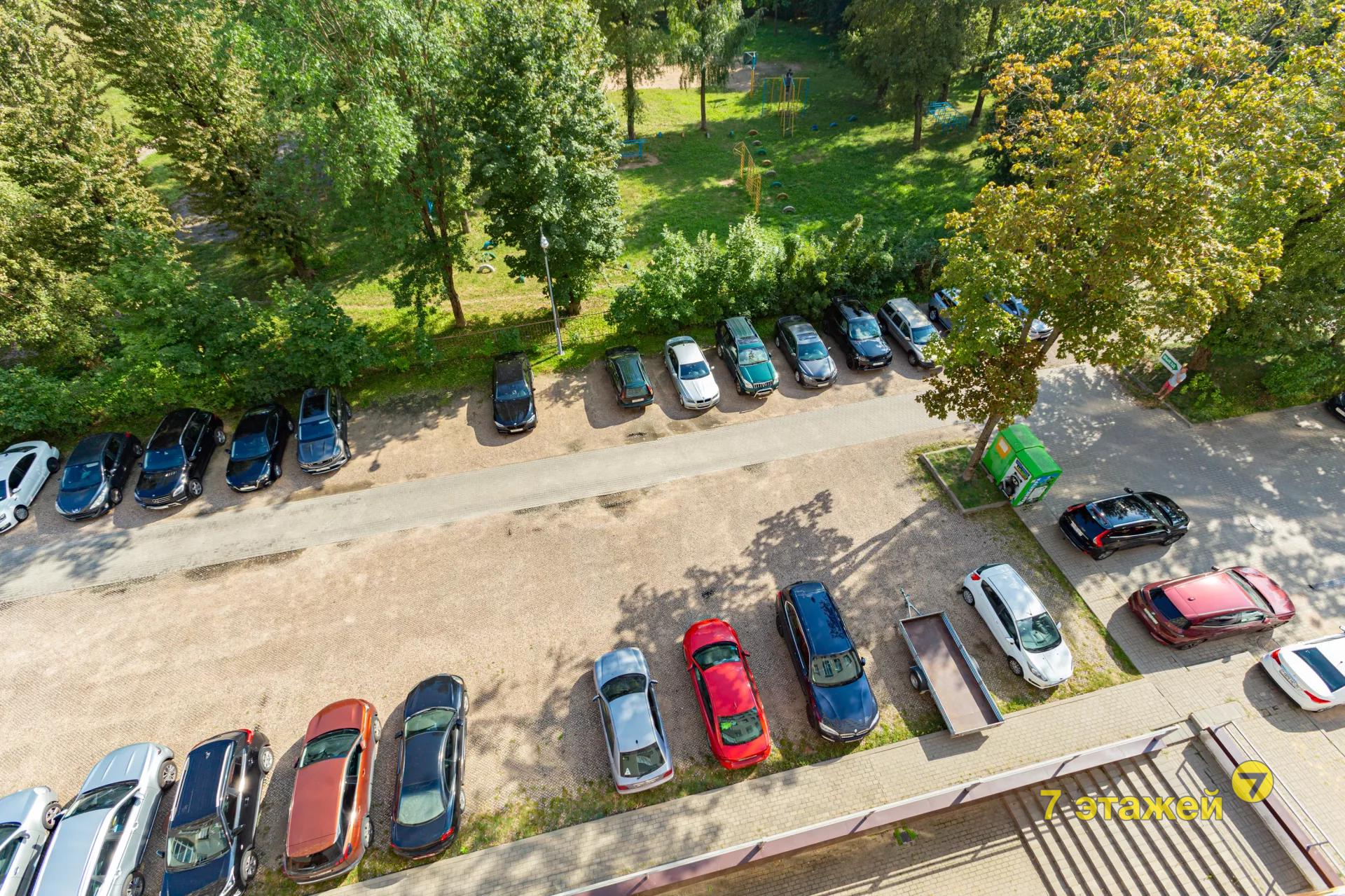 139.7м.кв., комнат 3, Минск (Независимости просп., 85/В)