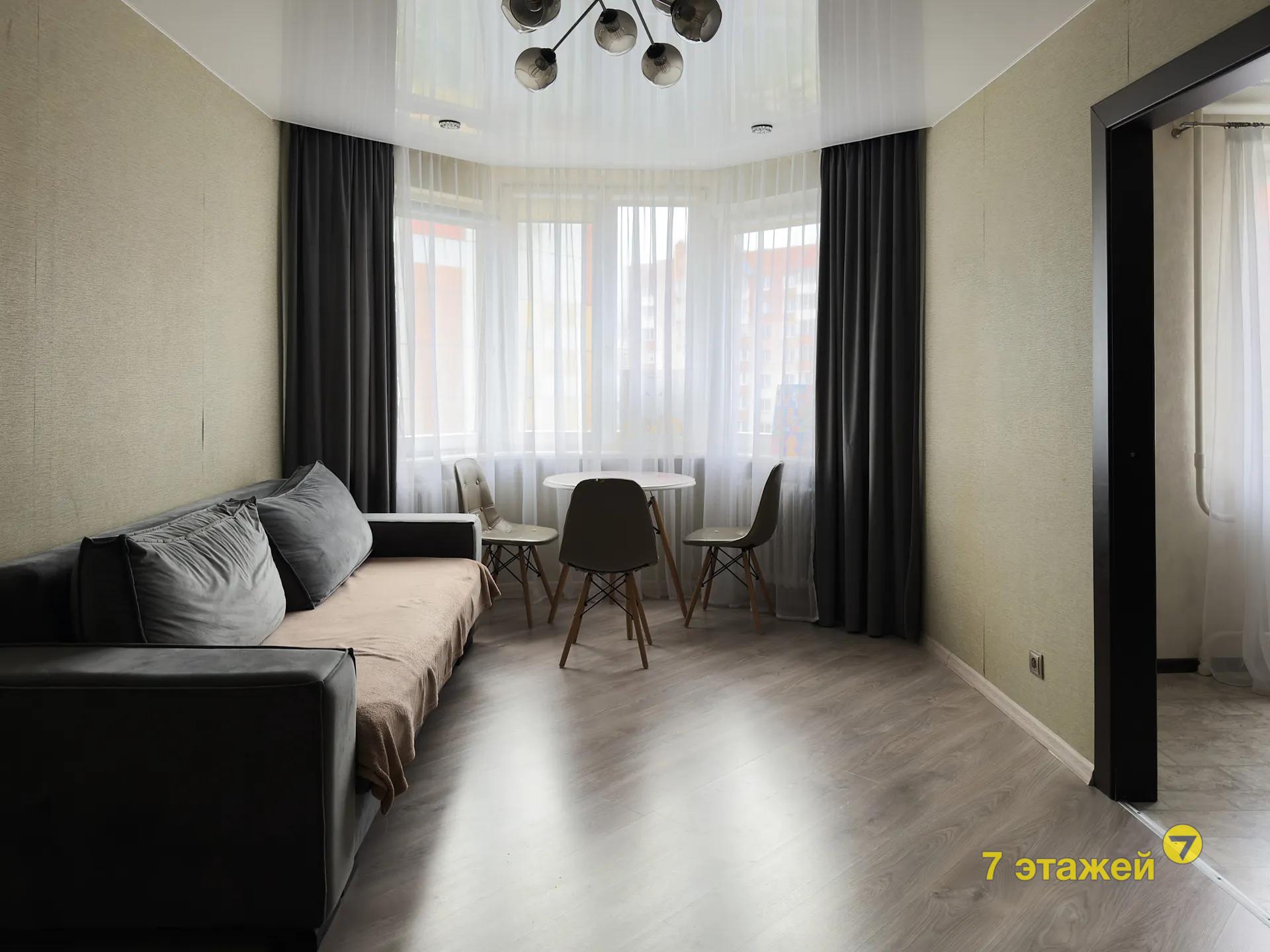  76.9м.кв., комнат 3, Минск (Наполеона Орды ул., 23)