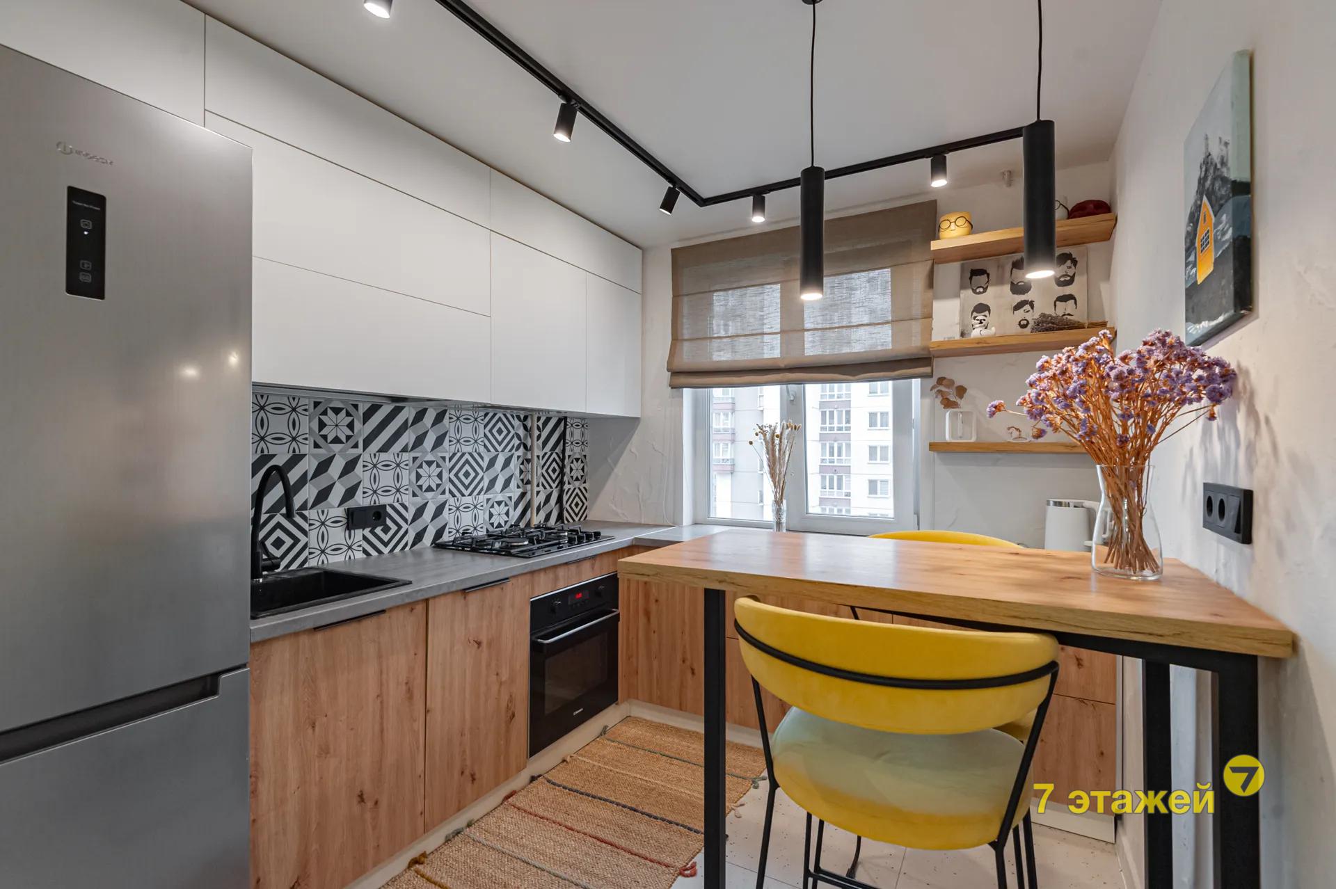 �����, ����������� ��., �.17-2, 1-���. ��������, 7-����