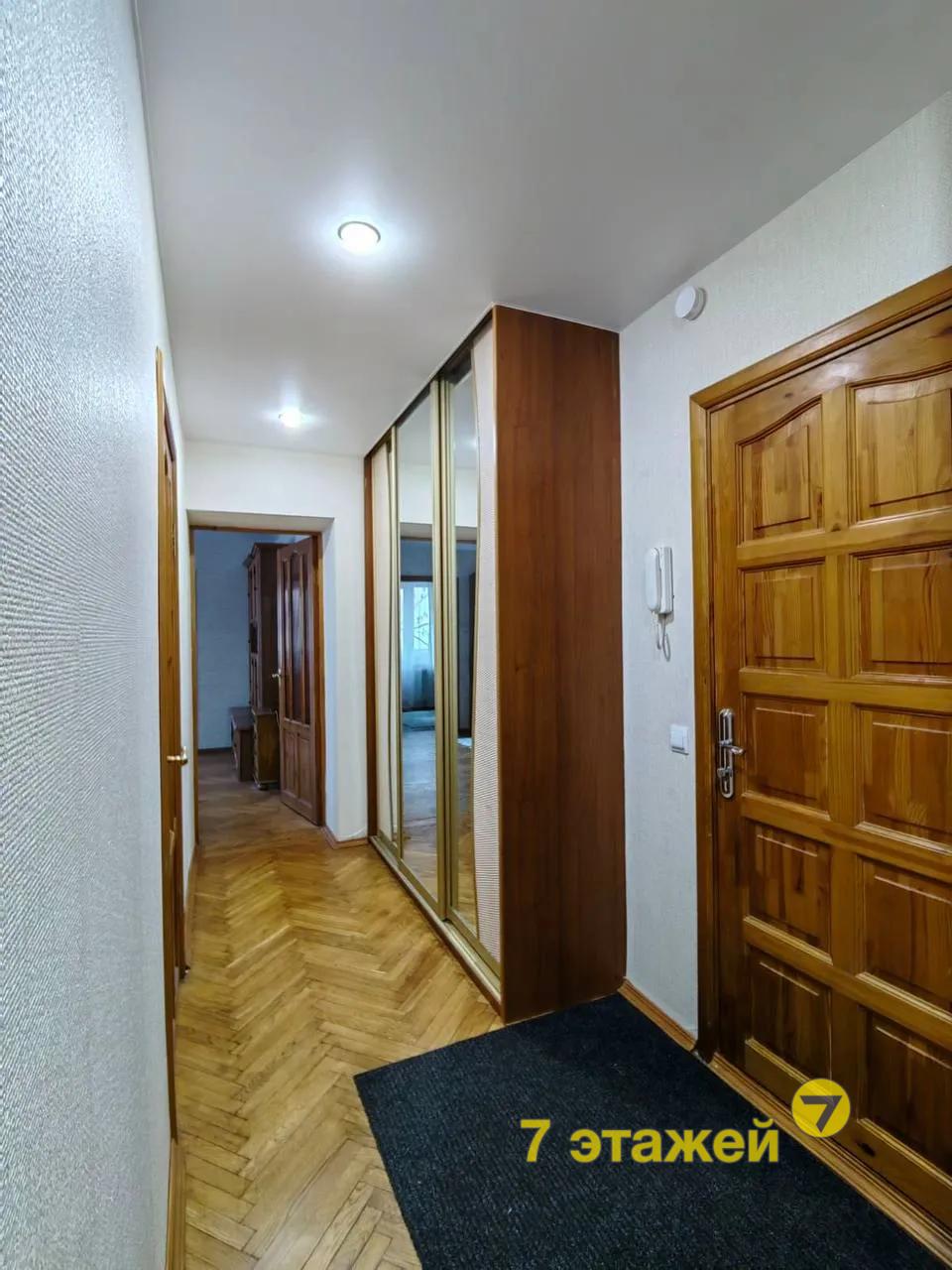 �����, ����������� ��., �.70, ������: 3-���. ��������, 2-����