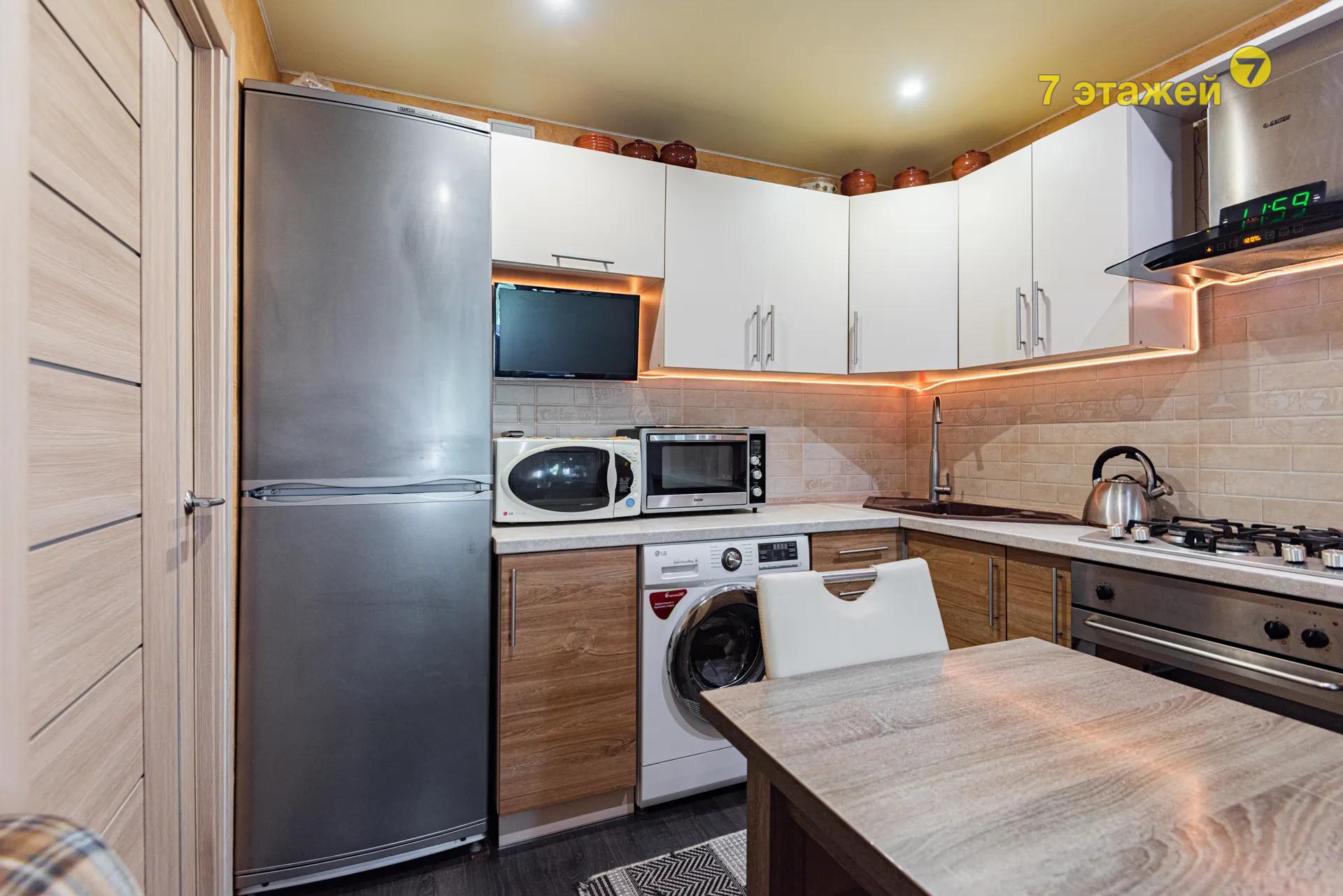 ������, �������� ��., �.25, 3-���. ��������, 3-����