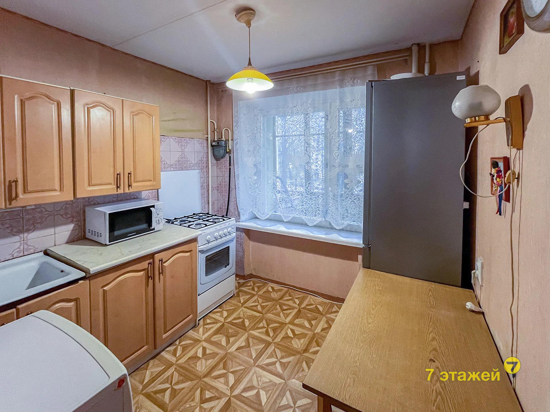 �����, ������� ��., �.54, 1-���. ��������, 2-����