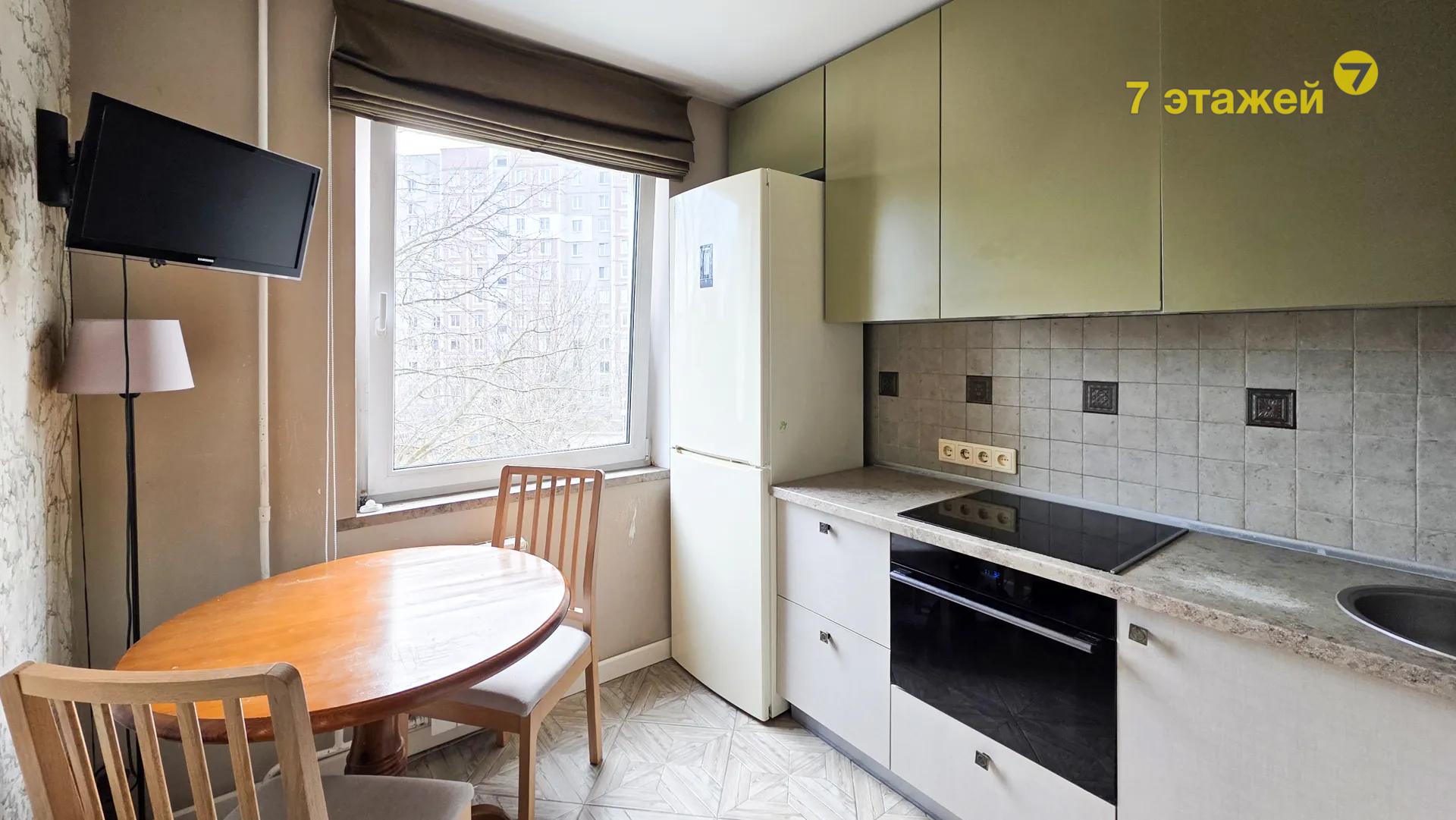  29.2м.кв., комнат 1, Минск (Есенина ул., 139)