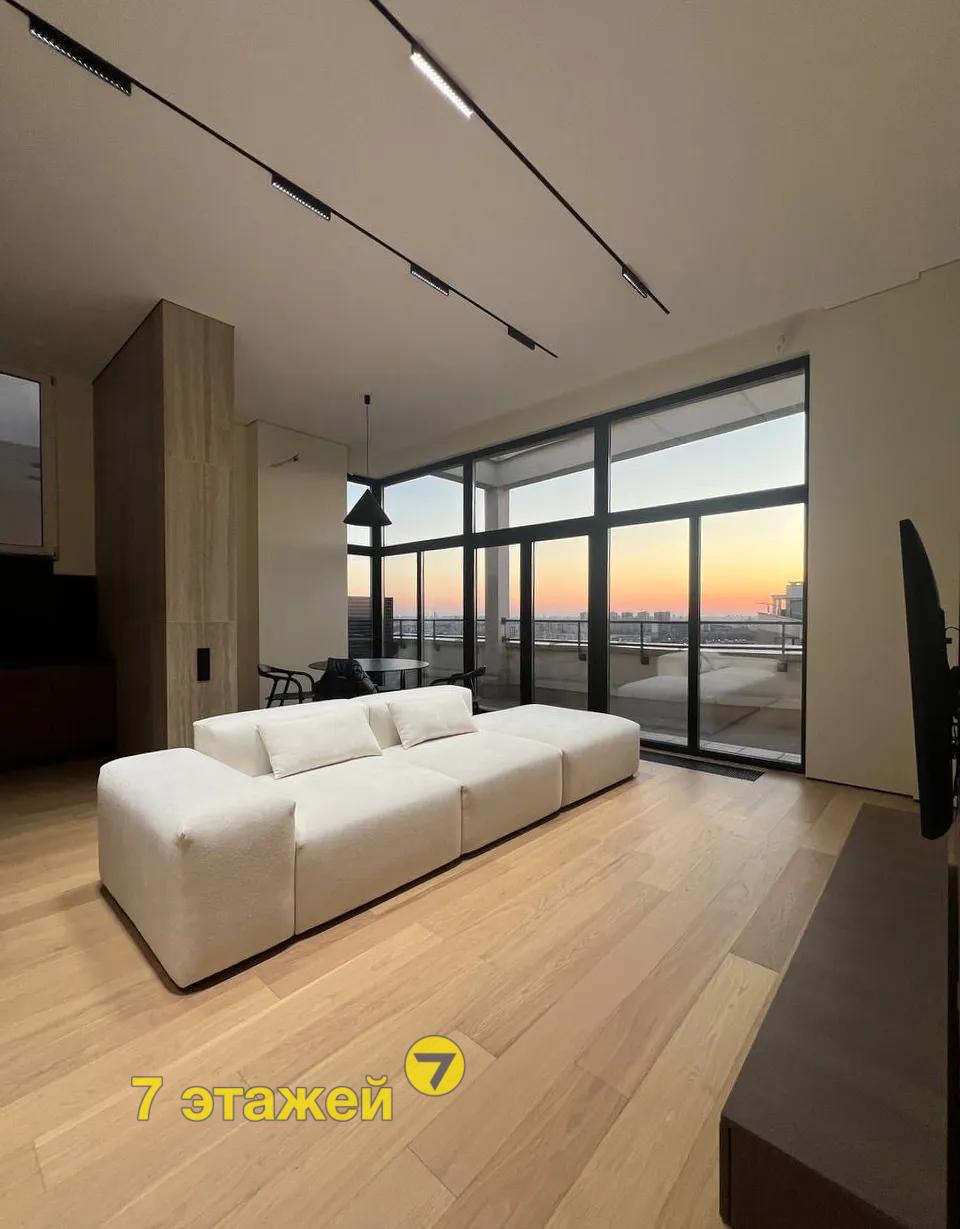 �����, ���������� ��., �.8, 3-���. ��������, 20-����