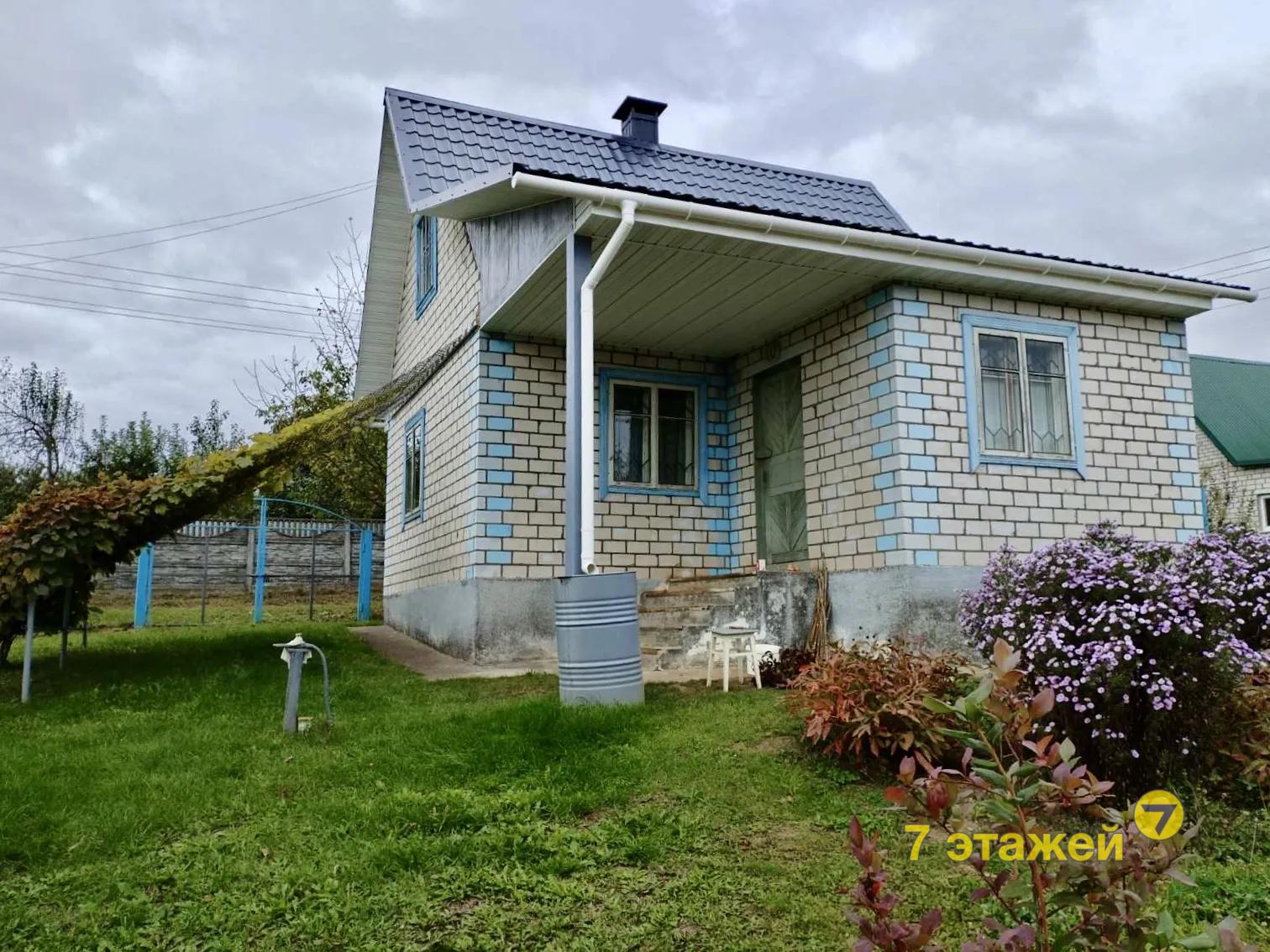 �������-���,