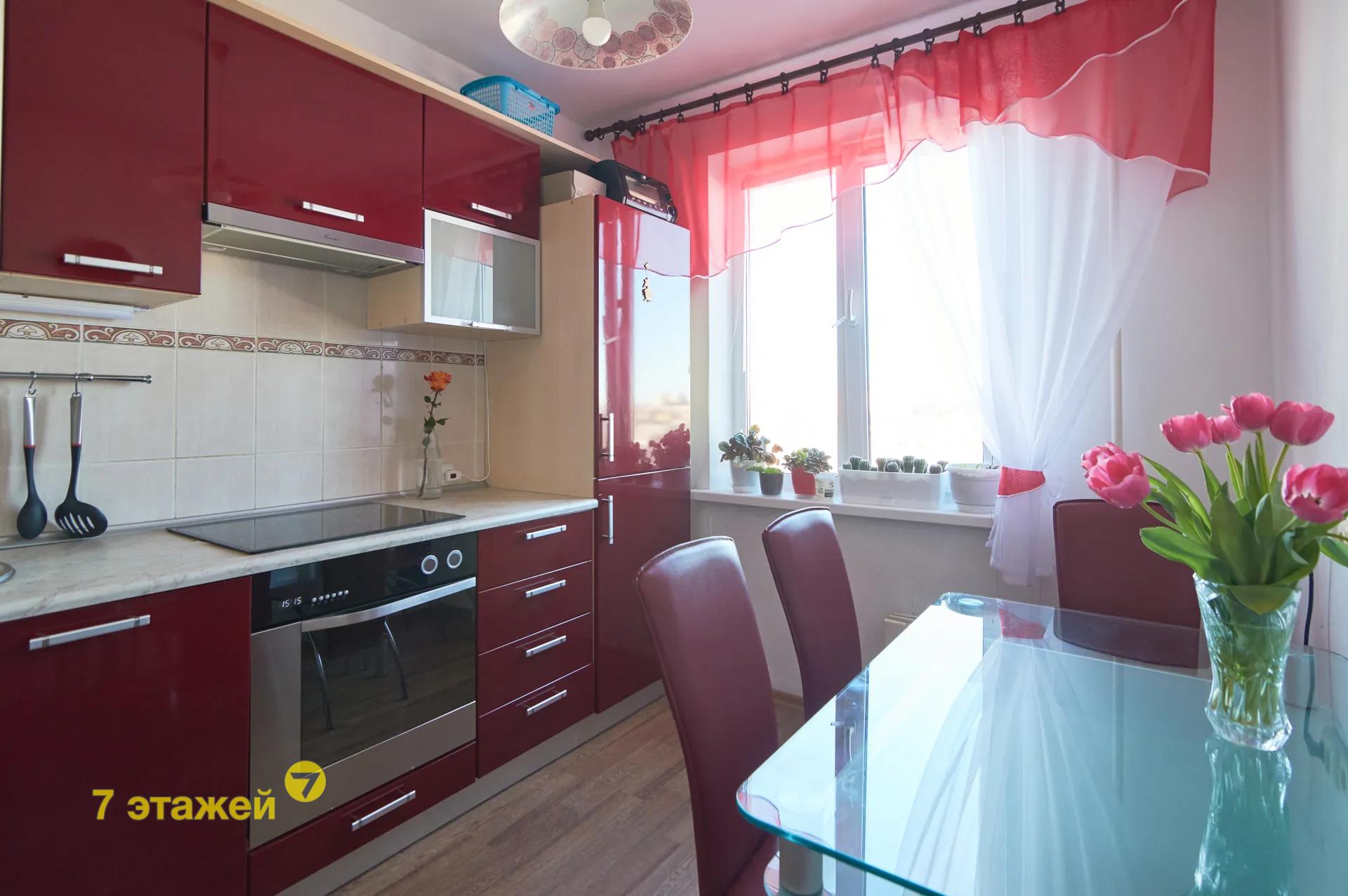 �����, ��������� ��., �.4, 3-���. ��������, 8-����