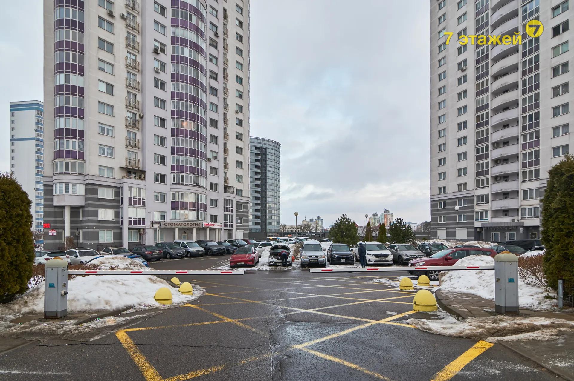 �����, ����������� ��., �.8, 3-���. ��������, 8-����