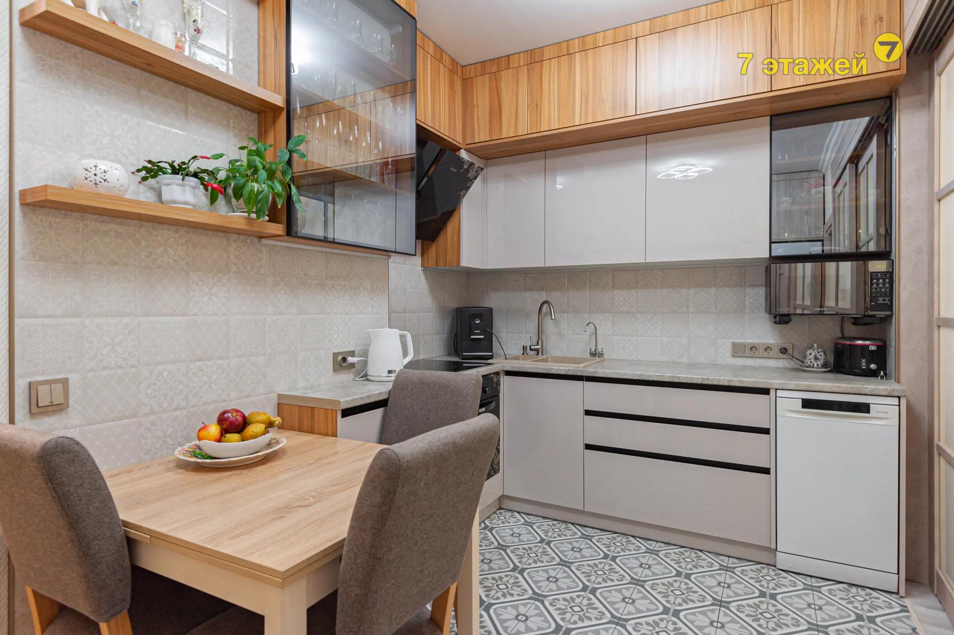 Минск, Белградская ул., д.9, 2-ком. квартира, 2-этаж