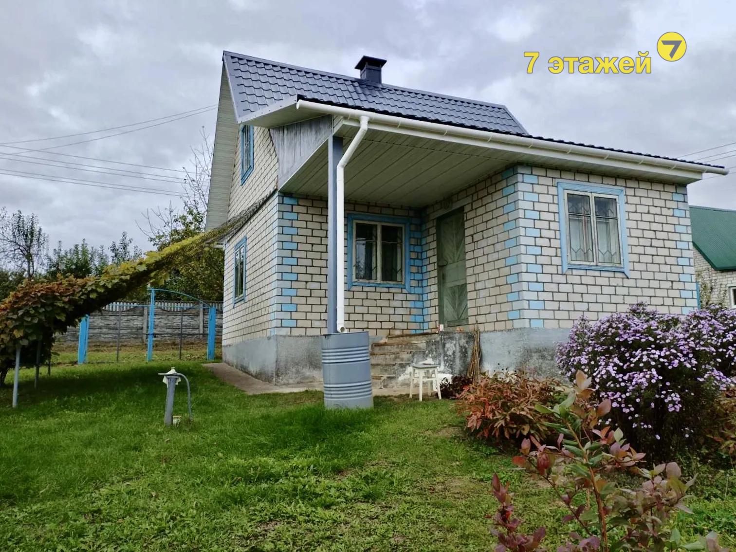 �������-���,