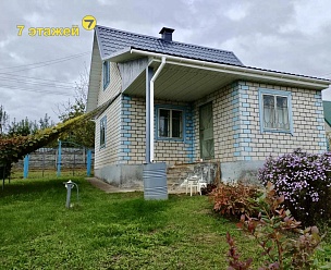 �������-���,