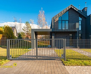 Колодищи, Кленовая аллея ул.